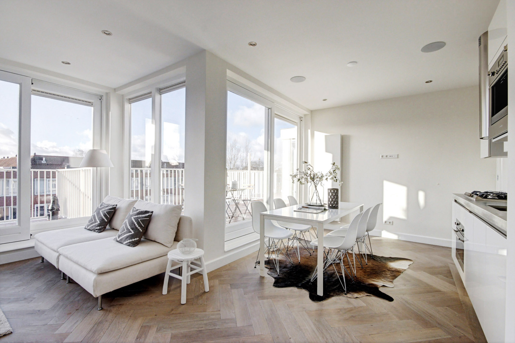 https://www.reykswacht.nl/wp-content/uploads/2015/01/linnaeusstraat-70-4-1.jpg