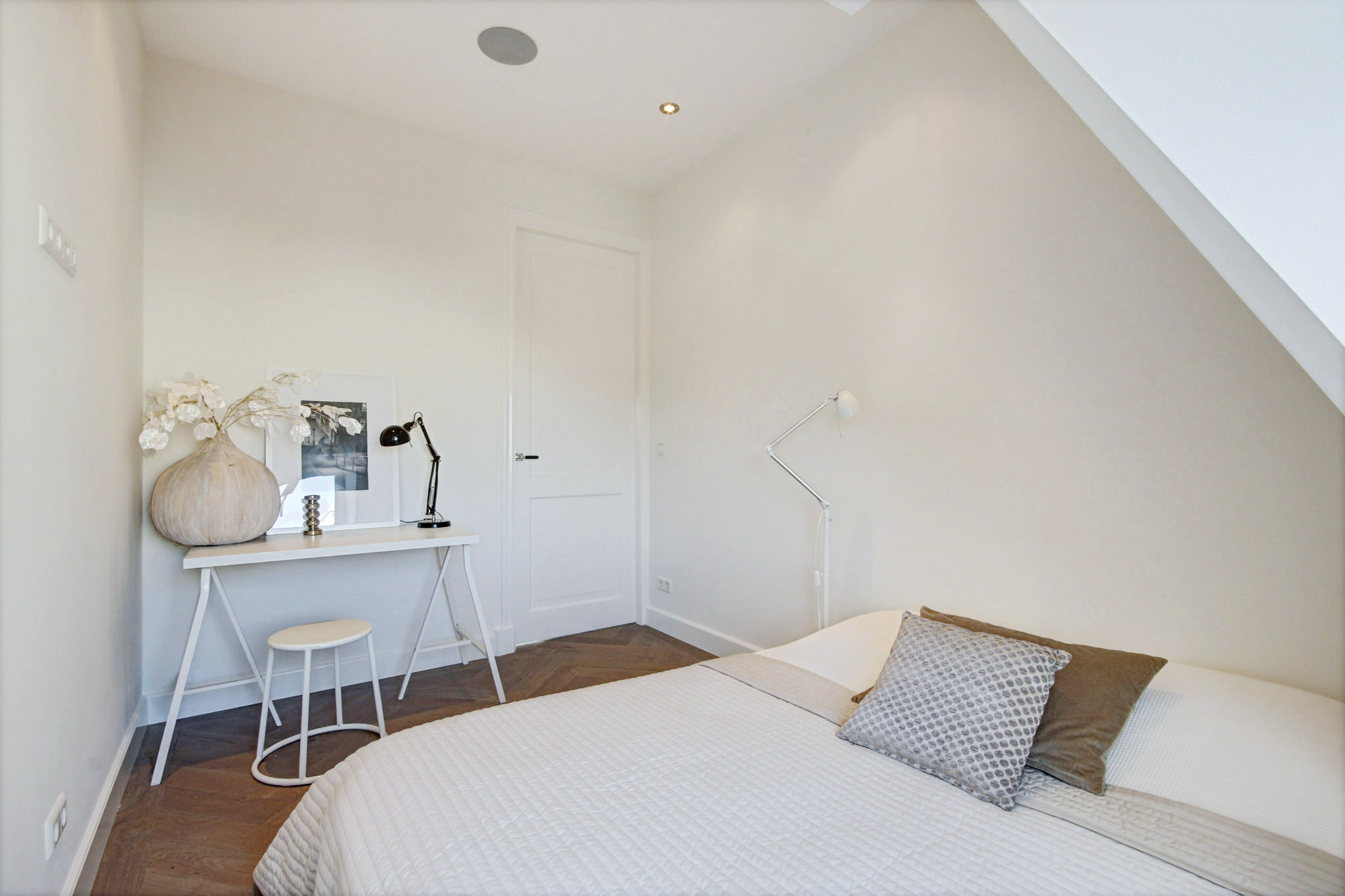 https://www.reykswacht.nl/wp-content/uploads/2015/01/linnaeusstraat-70-4-7.jpg