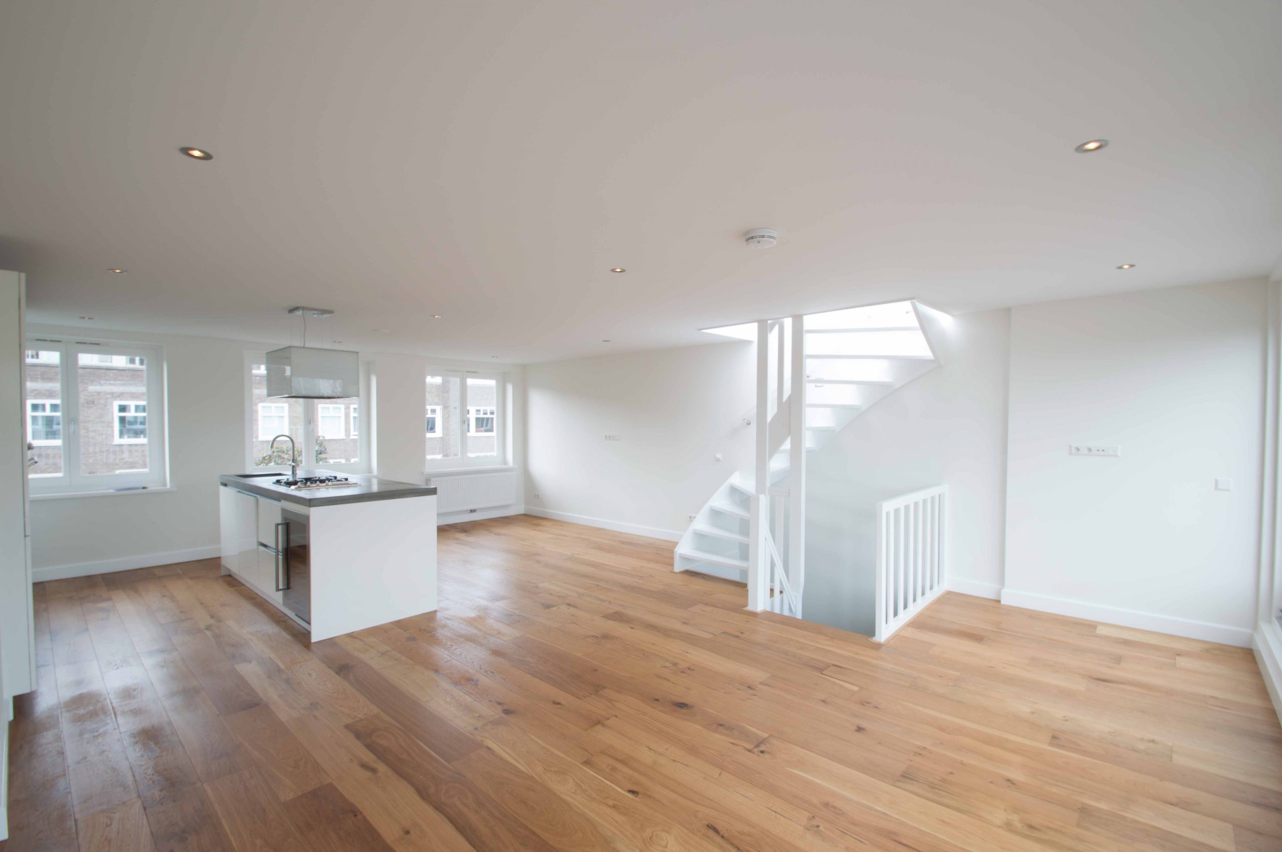 https://www.reykswacht.nl/wp-content/uploads/2020/11/vechtstraat-125-3-2-1-scaled.jpg