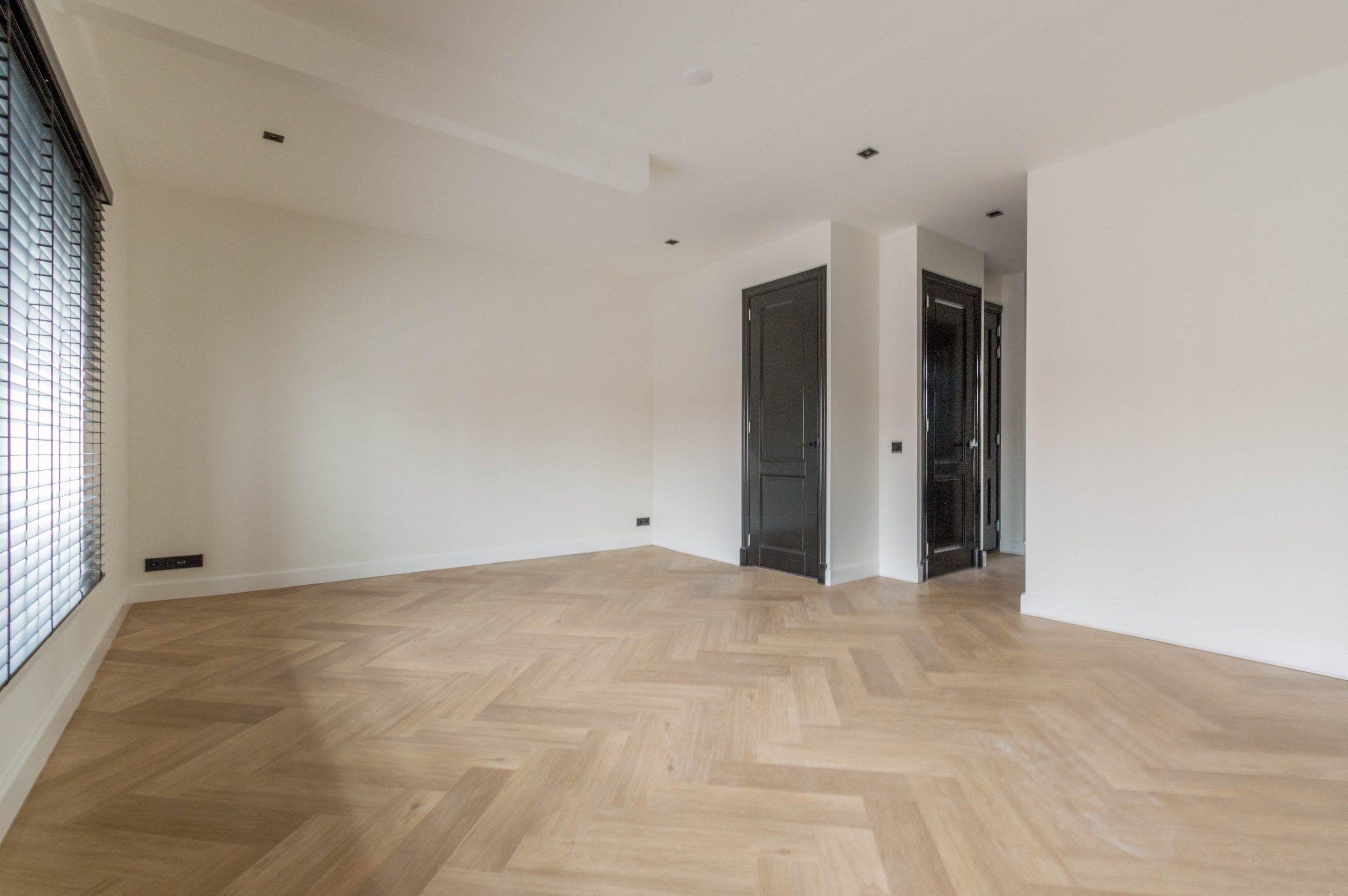 https://www.reykswacht.nl/wp-content/uploads/2020/11/vespuccistraat-45-3-1-1-scaled.jpg