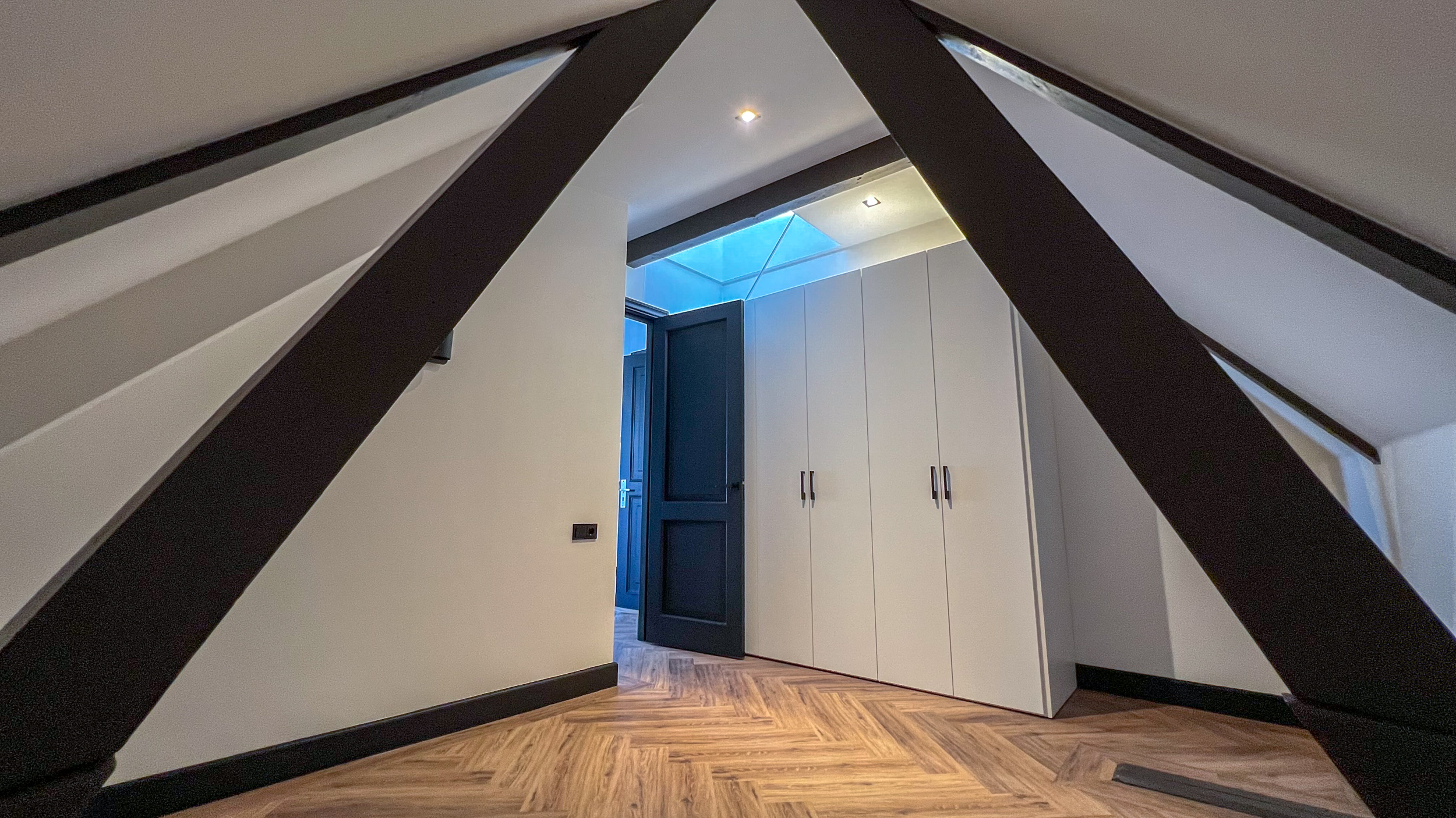 https://www.reykswacht.nl/wp-content/uploads/2022/01/Tweede-Hugo-de-Grootstraat-18-3-na-verbouwing-20.jpg