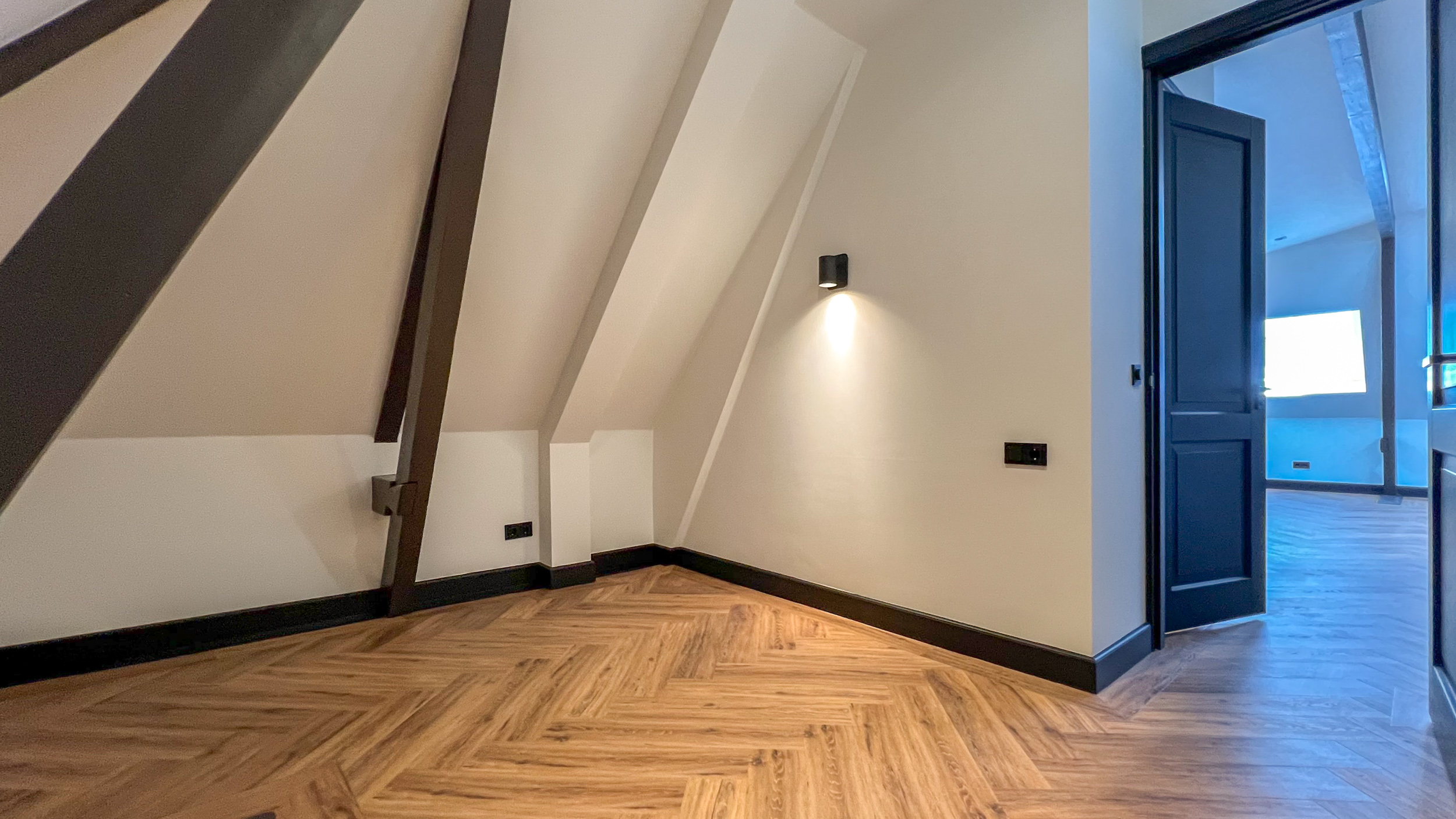 https://www.reykswacht.nl/wp-content/uploads/2022/01/Tweede-Hugo-de-Grootstraat-18-3-na-verbouwing-21.jpg
