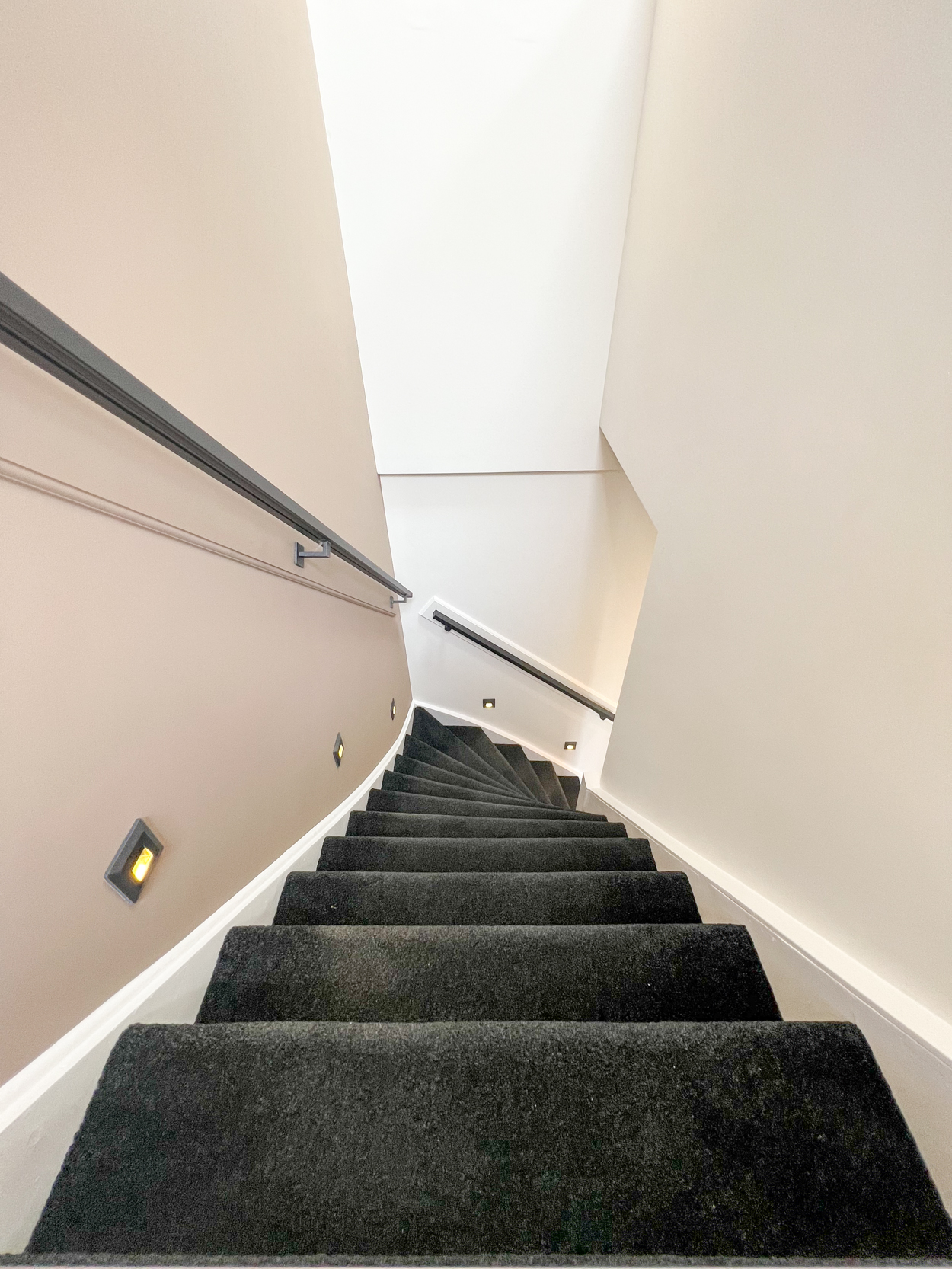https://www.reykswacht.nl/wp-content/uploads/2023/03/Orteliusstraat-327-na-bewerking-16.jpg